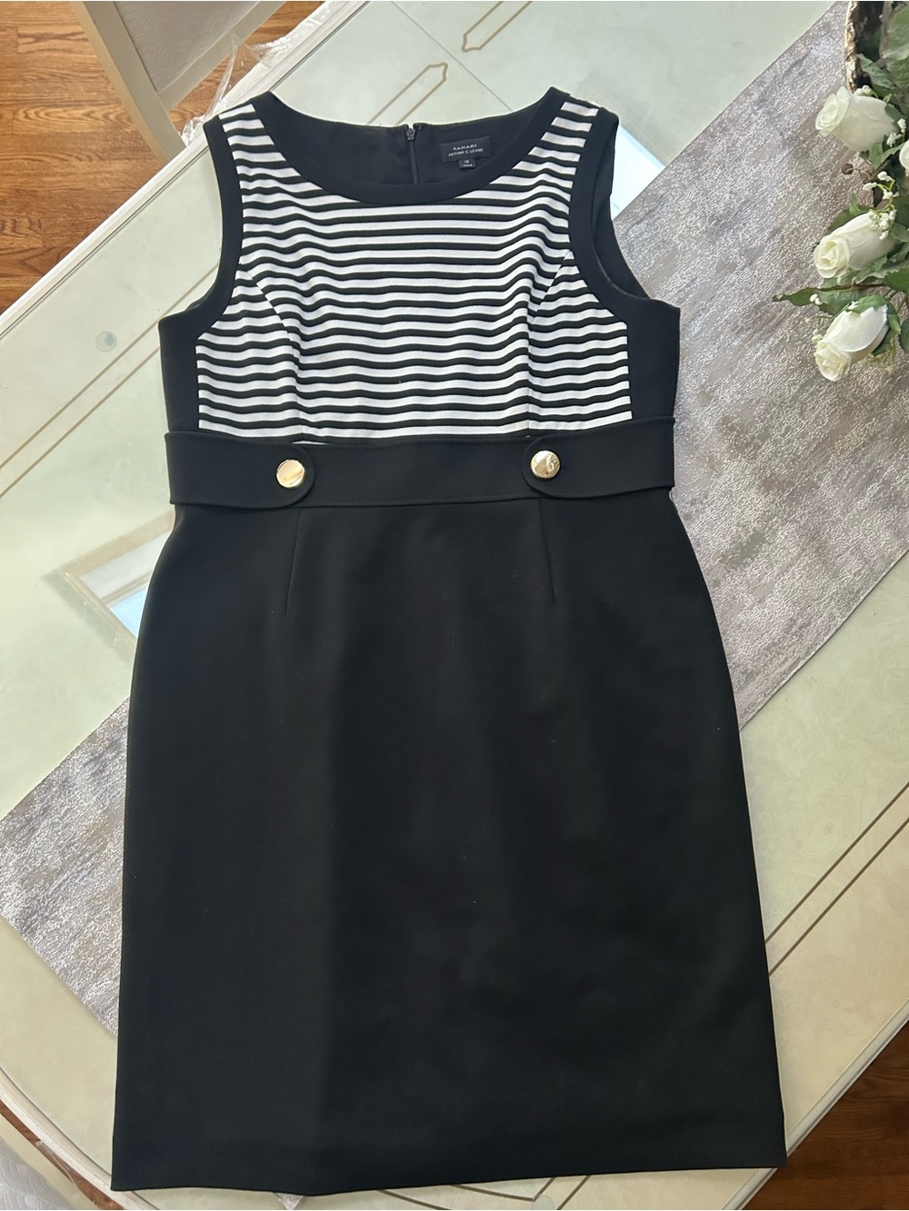 Tahari Women’s Dress